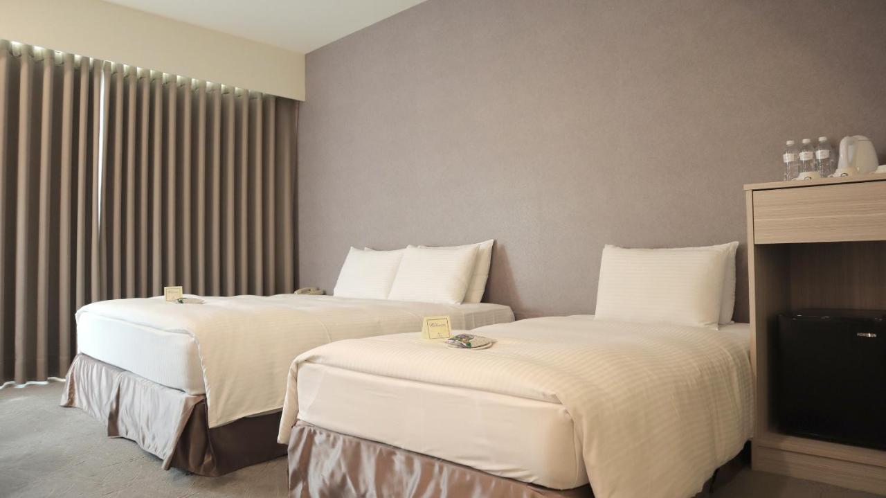Ho Fong Business Stay Фэнъюань Экстерьер фото